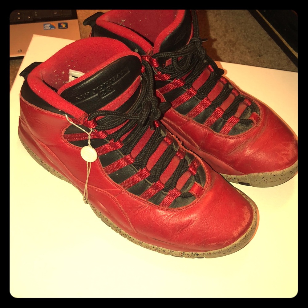 Air Jordan 10’s